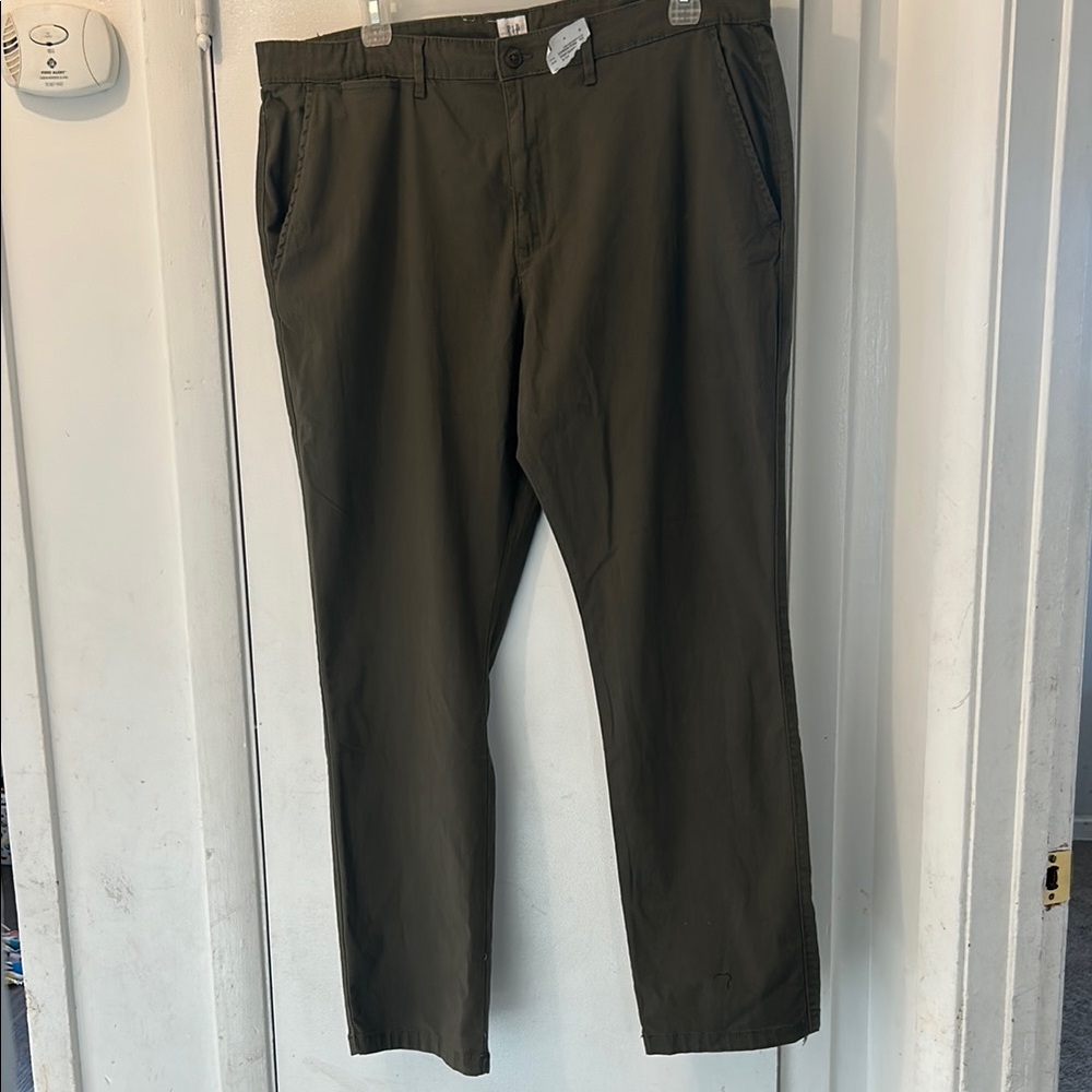 GAP Green Chinos with Subtle Pattern